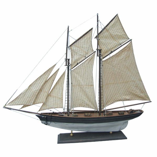 Segel-Yacht L: 85cm, H: 72cm