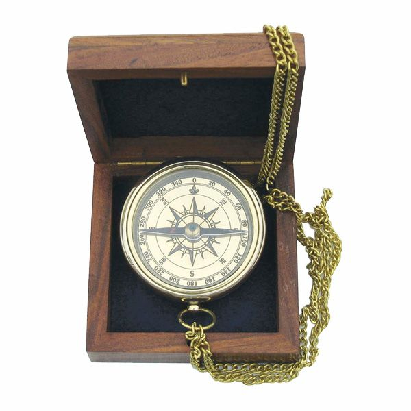 Kompass mit Ankergravur in Holzbox