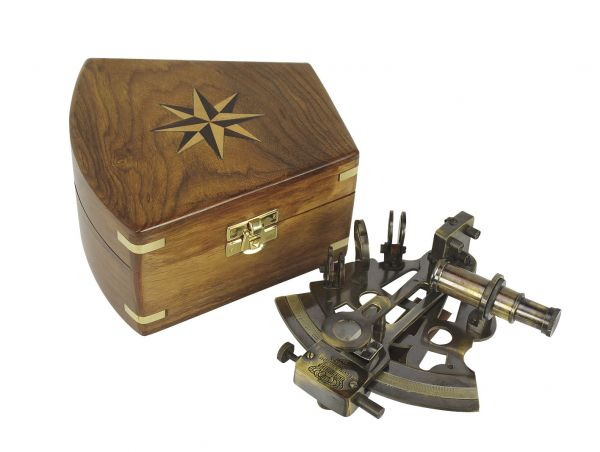 Sextant, Messing antik, in Holzbox