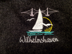 Wilhelmshaven Schal anthrazit bestickt mit Wilhelmshaven-Motiv